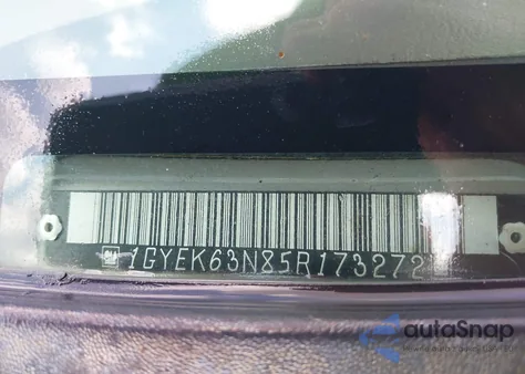 2005 Cadillac Escalade Standard из США, поврежденный, VIN 1GYEK63N85R173272